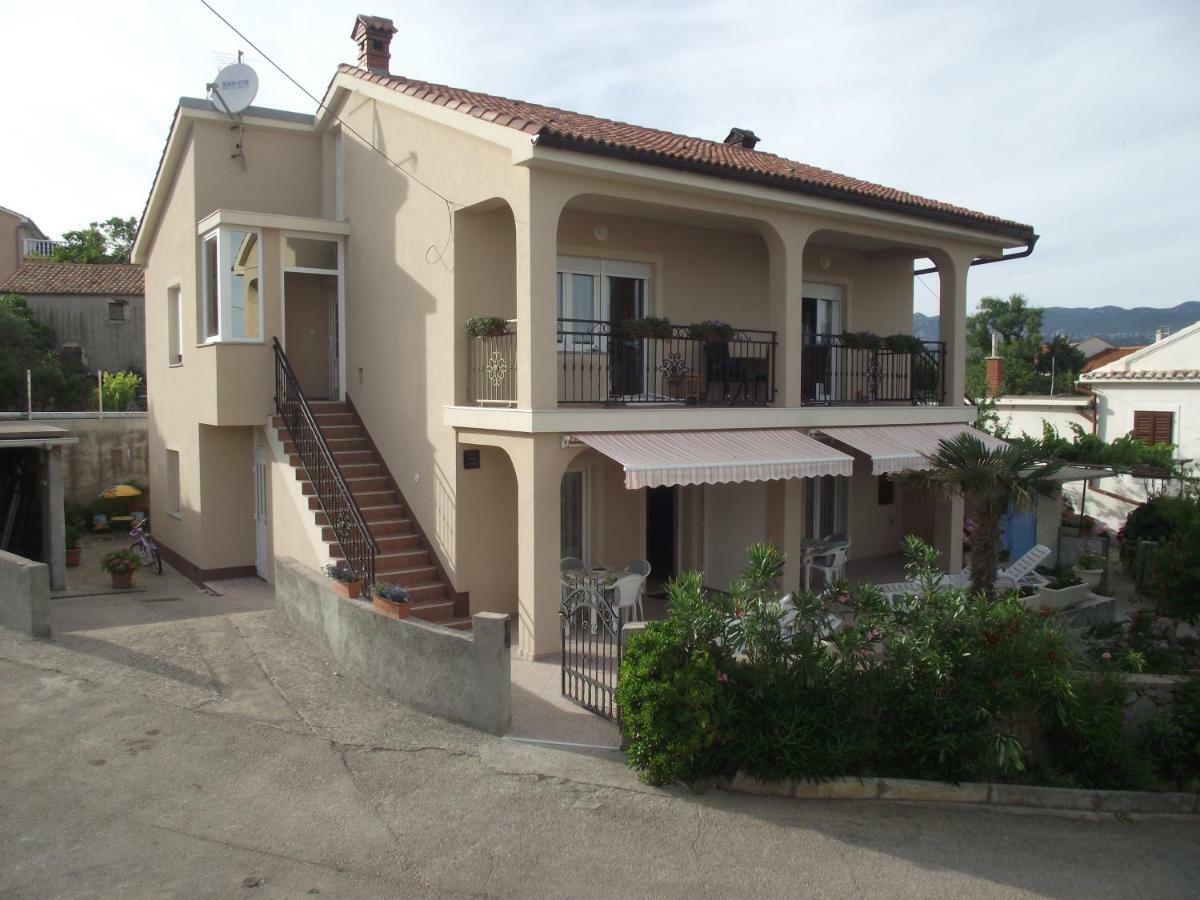 Apartments Dajana Silo Exterior photo